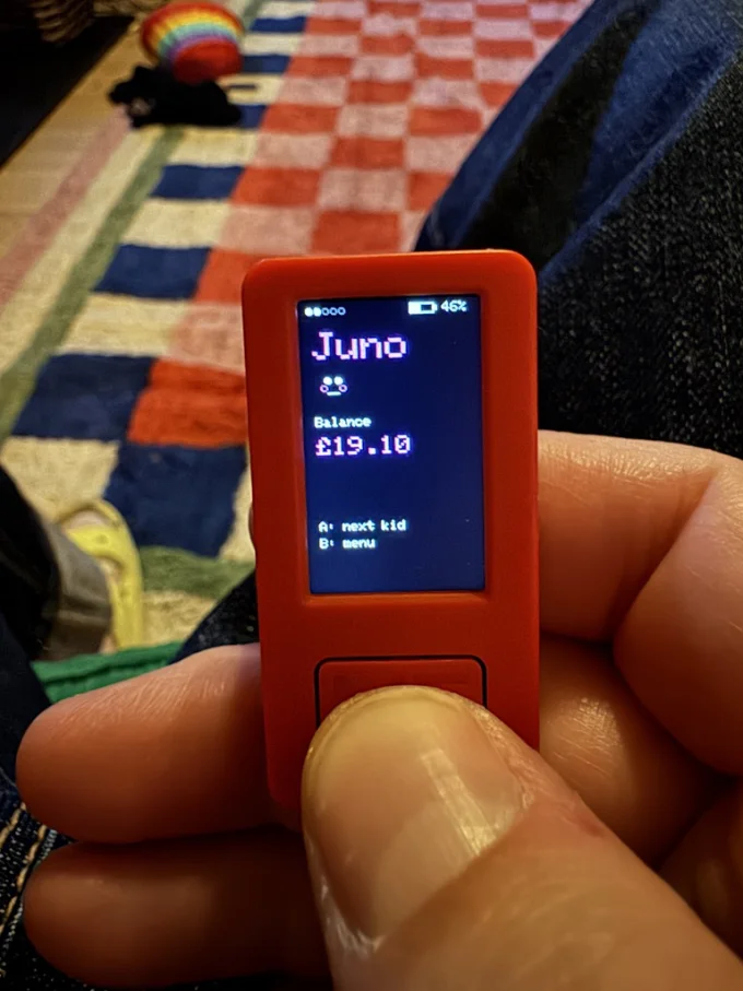 Juno's balance screen (£19.10) after receiving money