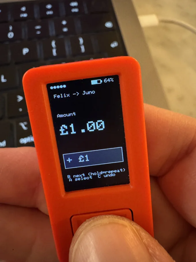 Amount entry: Felix to Juno, £1.00 with chip options (B next, A select, C undo)